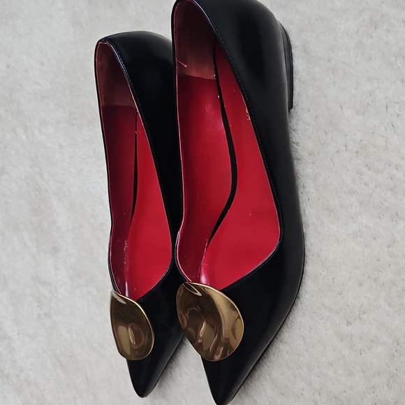 Tory Burch Patos Point Toe Black Flat Patent Leather Gold Medal, Womens Size 7 M - Picture 4 of 10
